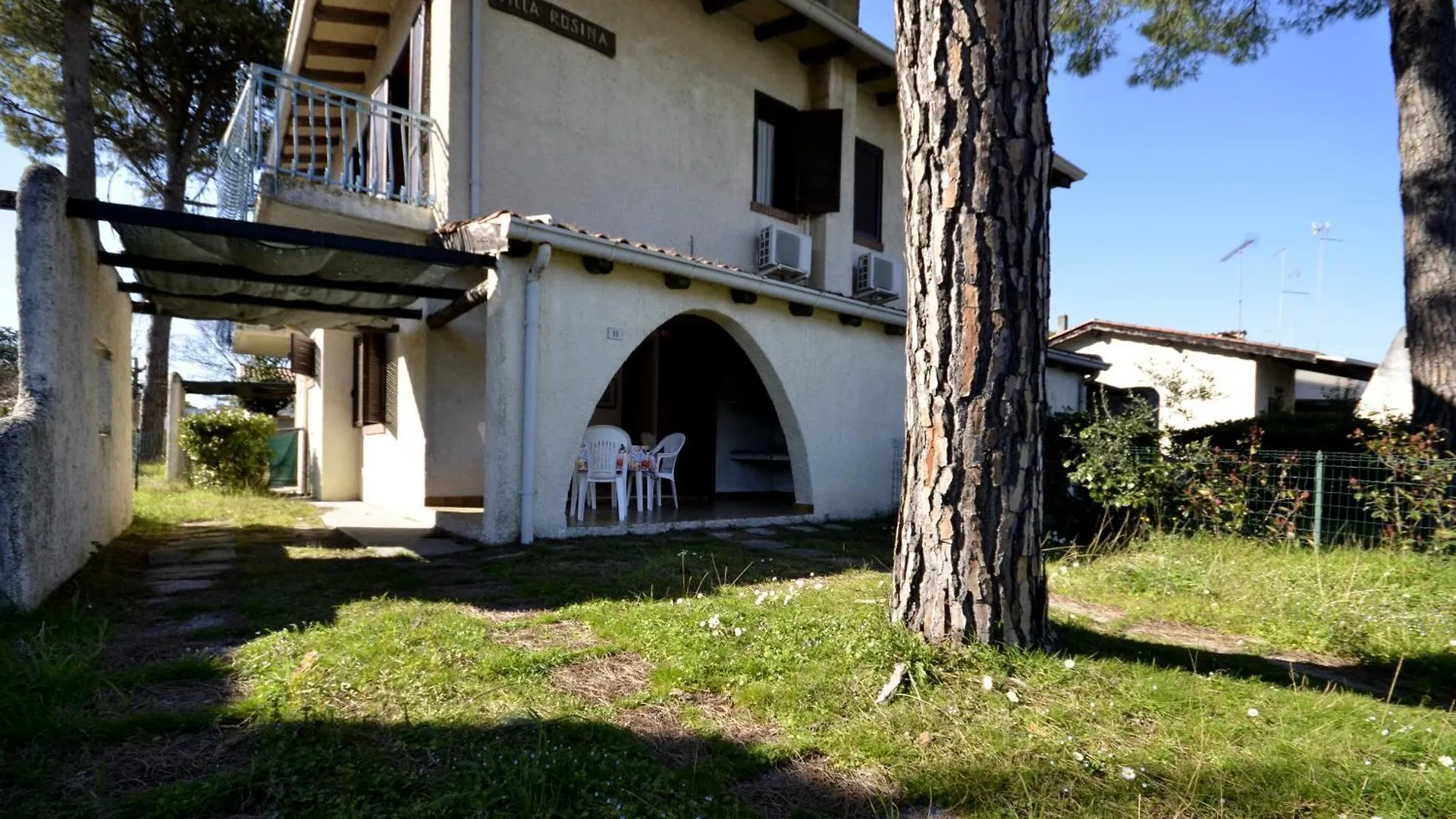 Villa Rosina Bibione 0*,  Italy